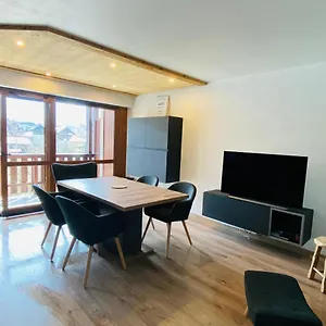 https://appartement-en-hyper-centre-de-samoens.hotels-rhonealpes.com